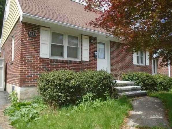 1925 Reading Ave, Reading, PA 19609