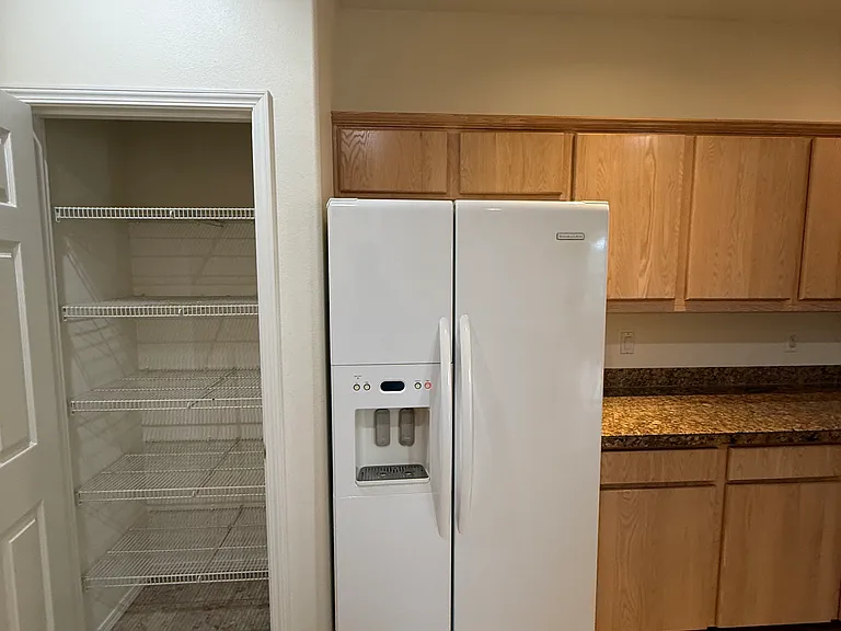 10669 SW Adele Dr — Photo 13