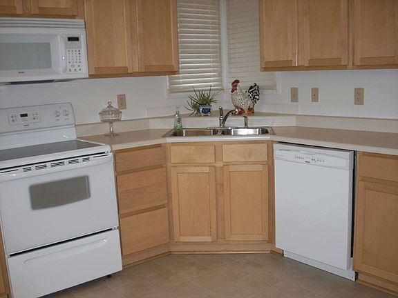 2nd image of 8108 Hazen Way