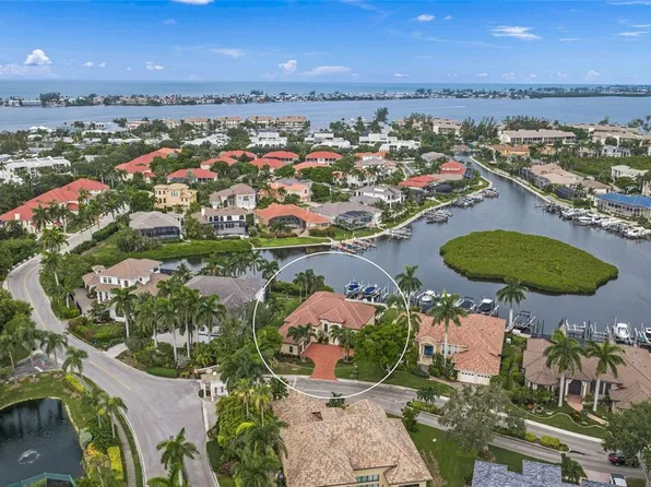 4110 COMMODORE BOULEVARD, CORTEZ, FL 34215