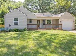 4859 Quivira Drive Ln, Shawnee, KS 66216