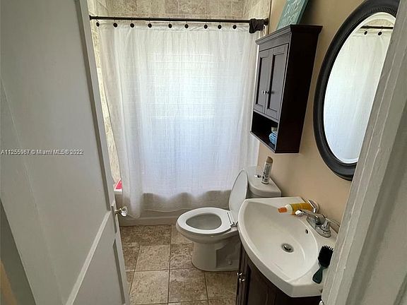 5th image of 740 NE 15th Ave #740