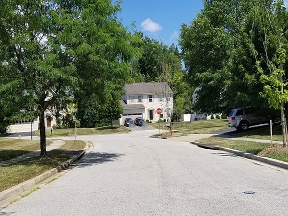 4th image of 12704 Conwood Ct