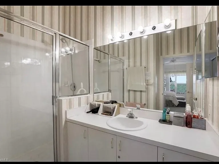 242 Newport Dr #508 — Photo 13
