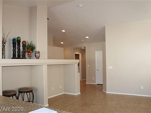 4th image of 536 Blackbird Knoll Ct #0