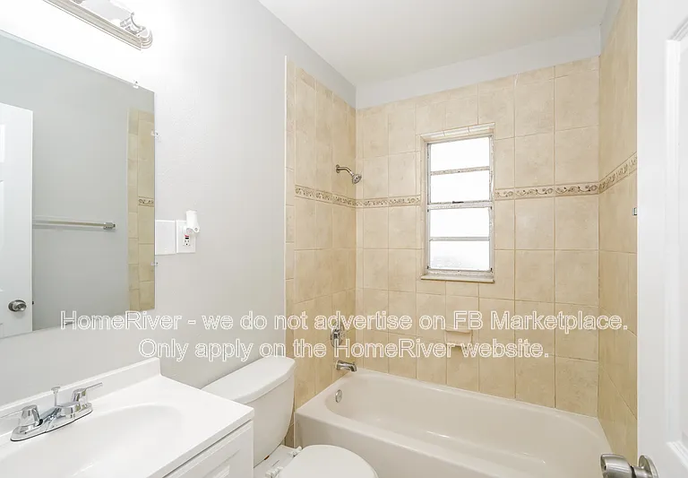 4903 S 85th St — Photo 11