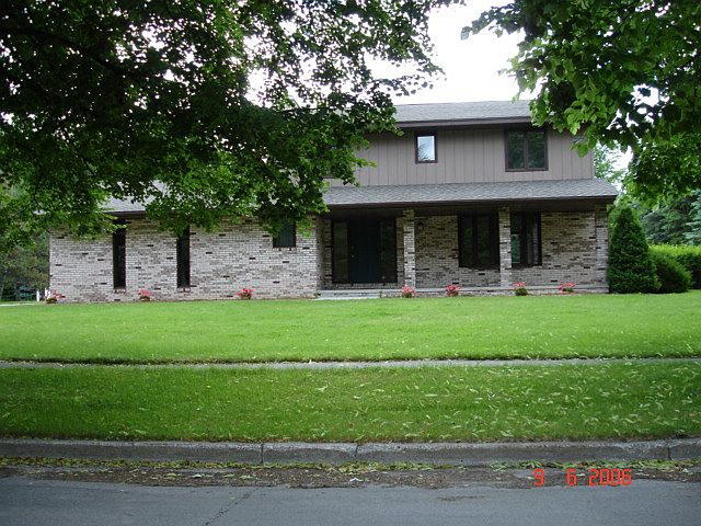 1st image of 4300 Linden Dr
