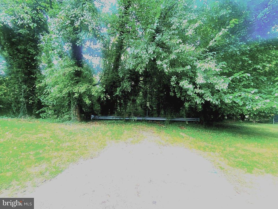 1st image of Springwood Dr