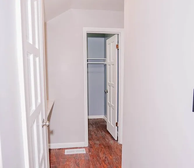 9018 Mahogany Row SE — Photo 25
