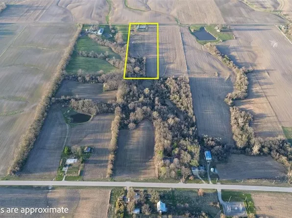 25379 Joe Knight Rd, Dow, IL 62022