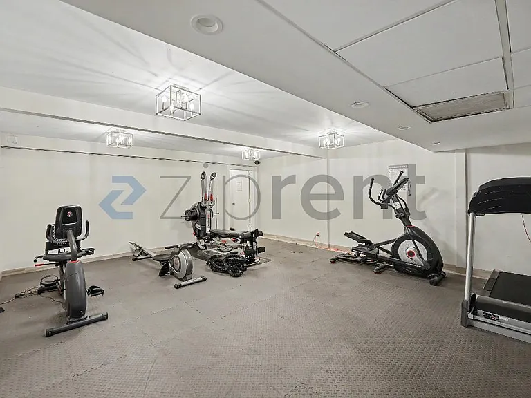 1277 S Beverly Glen Blvd #107 — Photo 7