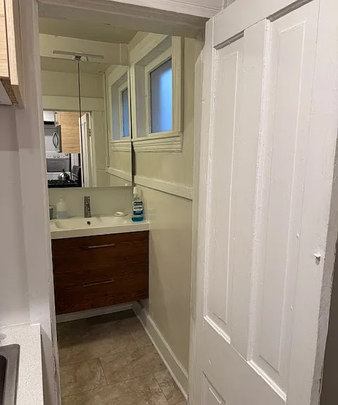 2817 Bridge Ave #1 — Photo 6