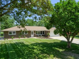 802 Karin Dr, Normal, IL 61761