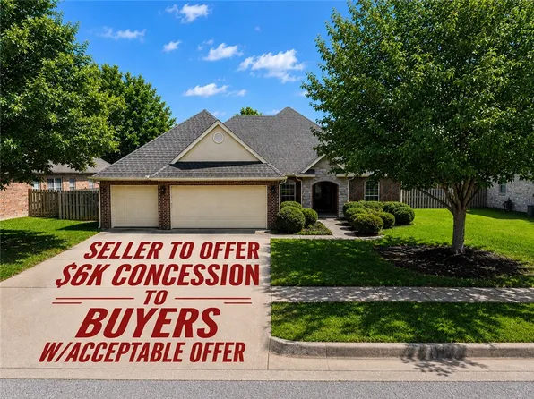 4457 W Putting Green Dr, Fayetteville, AR 72704