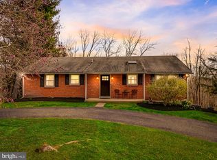 810 Mountain View Ln, Schwenksville, PA 19473