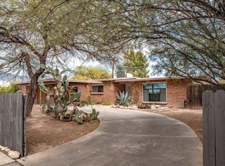 2642 N Swan Rd, Tucson, AZ 85712