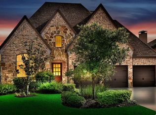 30 Kayak Ridge Dr, The Woodlands, TX 77389