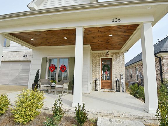 2nd image of 306 Monaghan St