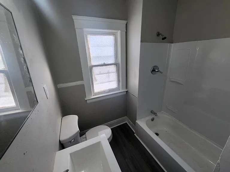 12514 Locke Ave — Photo 31