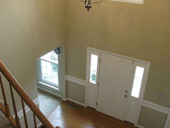 2nd image of 1487 Kingstream Dr