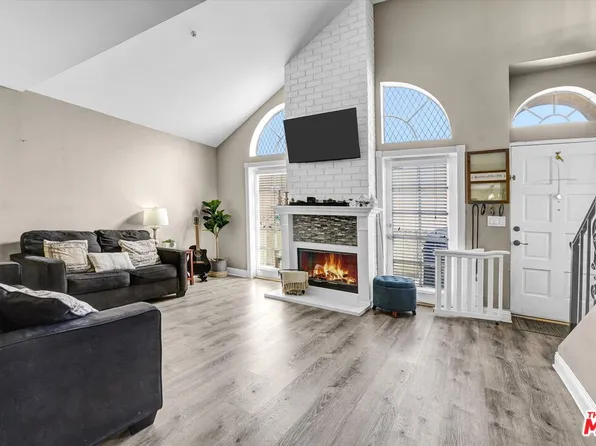 14363 Nordhoff St Unit B, Panorama City, CA 91402