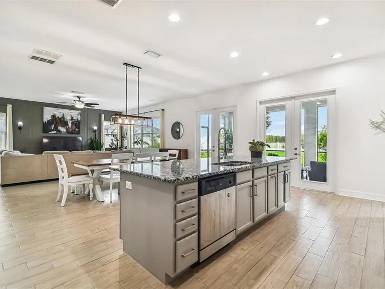 10627 Mistflower Ln — Photo 14