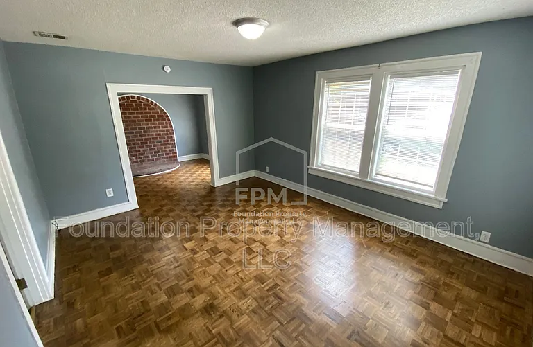 3563 Rockwood Ave — Photo 7