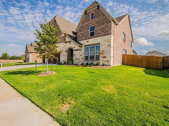 2nd image of 13700 Canals Dr