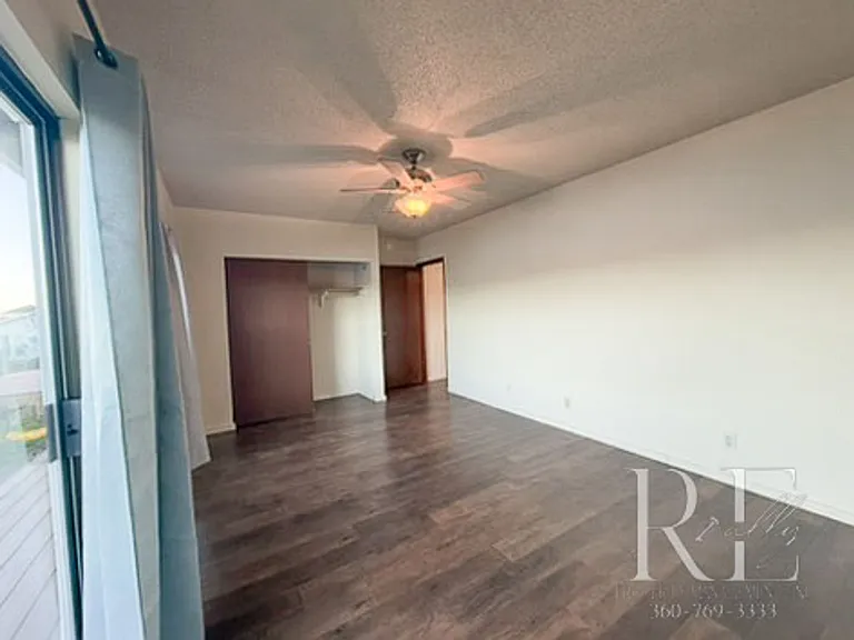 5765 Watauga Beach Dr E — Photo 15