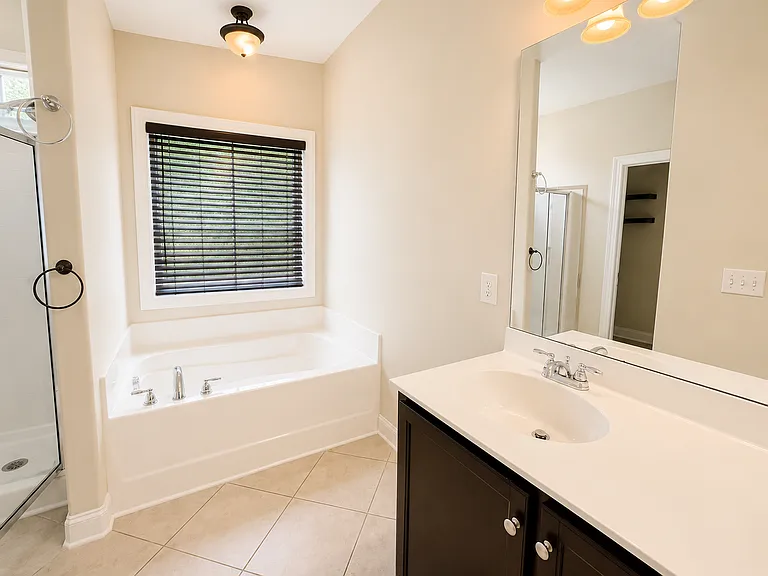 30 Cedar Brook Ct — Photo 5