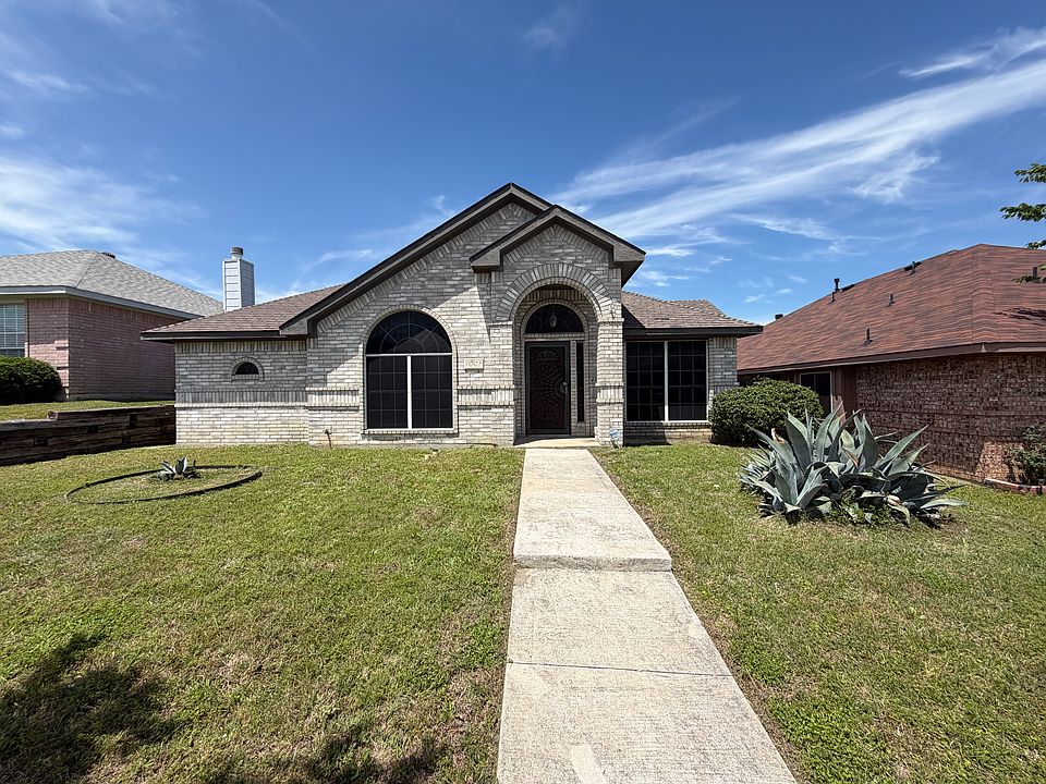 1st image of 1005 Chelsea Dr