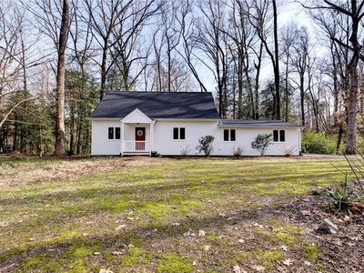 130 Norman Davis Dr, Toano, VA, 23168