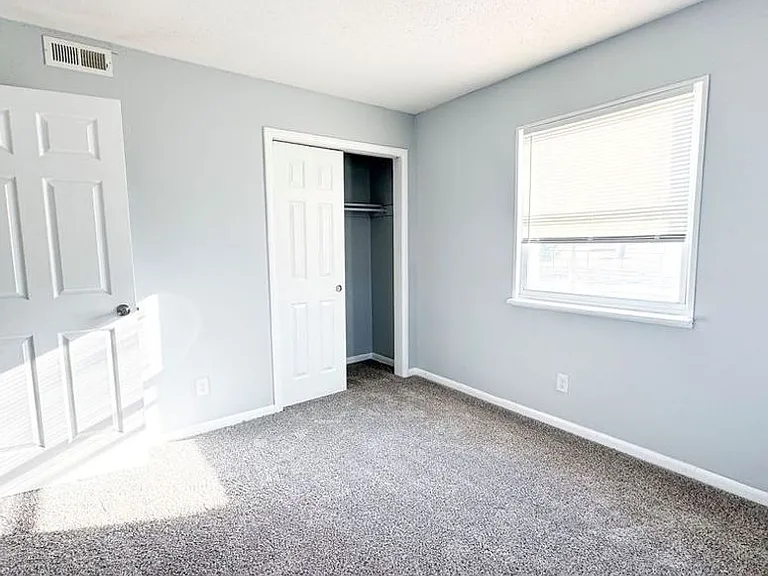 Garfield Vista Apartments — Photo 2