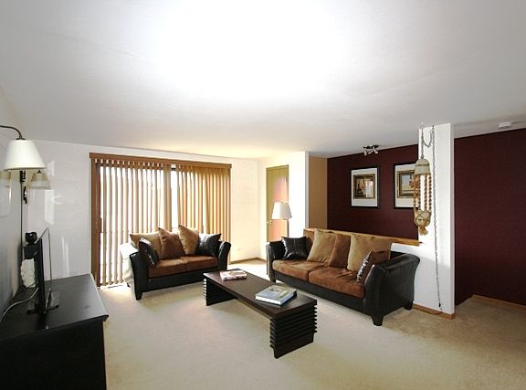 3rd image of 208 Nauset Ln #208