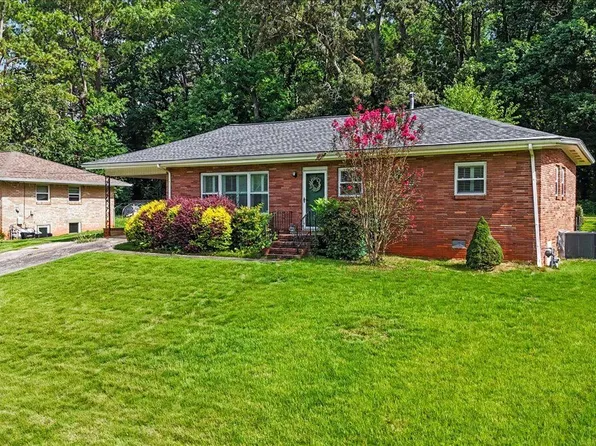 134 Larose Cir SE, Marietta, GA 30060