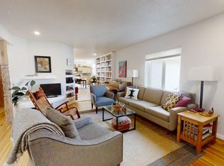 1423 Vassar Dr NE, Albuquerque, NM 87106