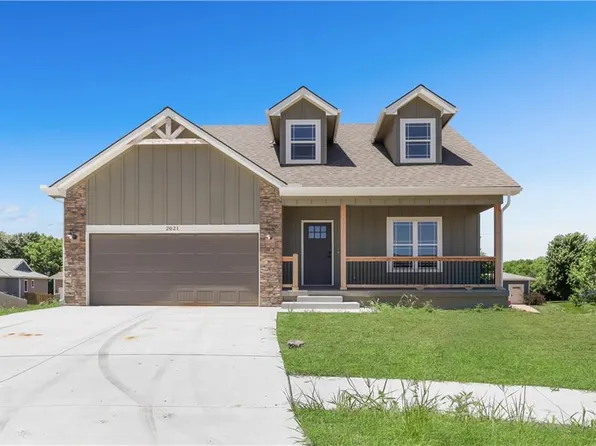 2021 Riverstone Dr, Excelsior Springs, MO 64024