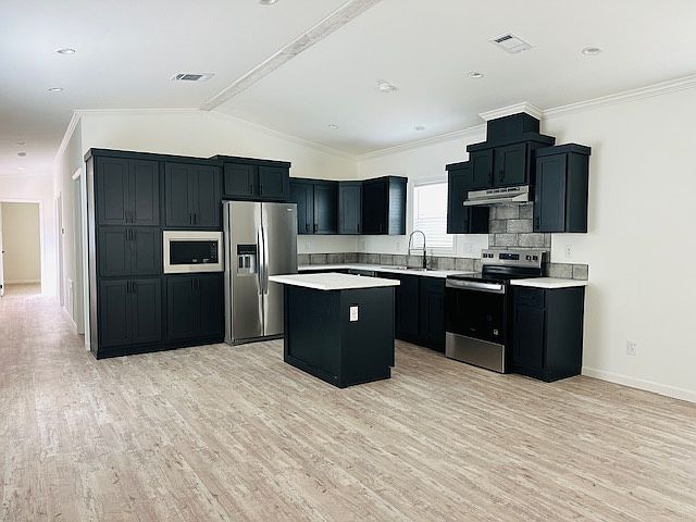 1st image of 762 Nest Ave