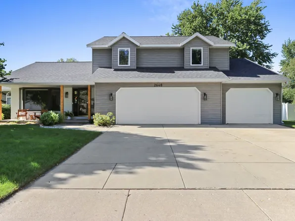 2648 Vonda Dr, Green Bay, WI 54311