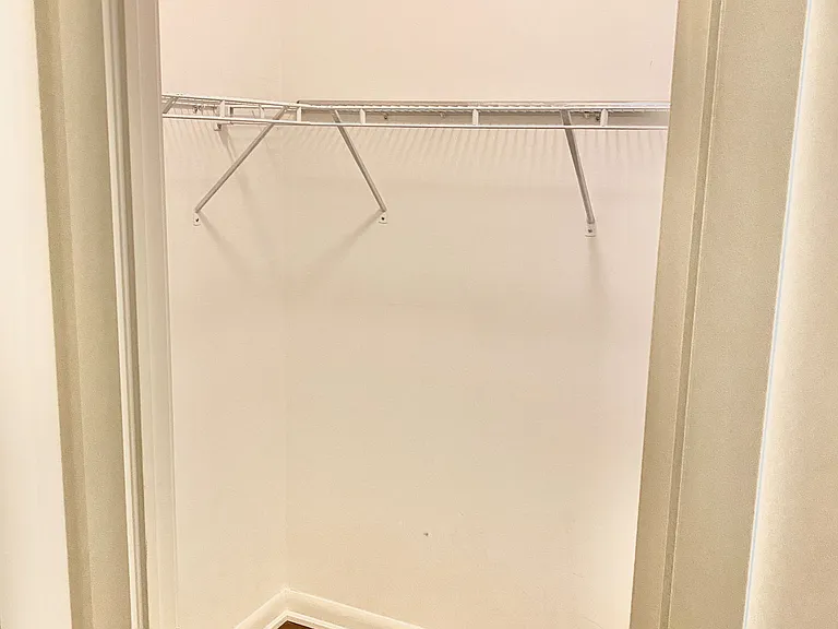 17 Anndale Dr #Penthouse 102 — Photo 18