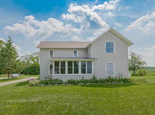 8475 S Jackson Rd, Cement City, MI 49233