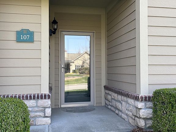 2nd image of 107 Culp Hill Dr