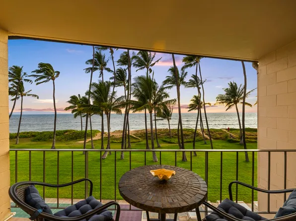 1310 Uluniu Rd #317, Kihei, HI 96753