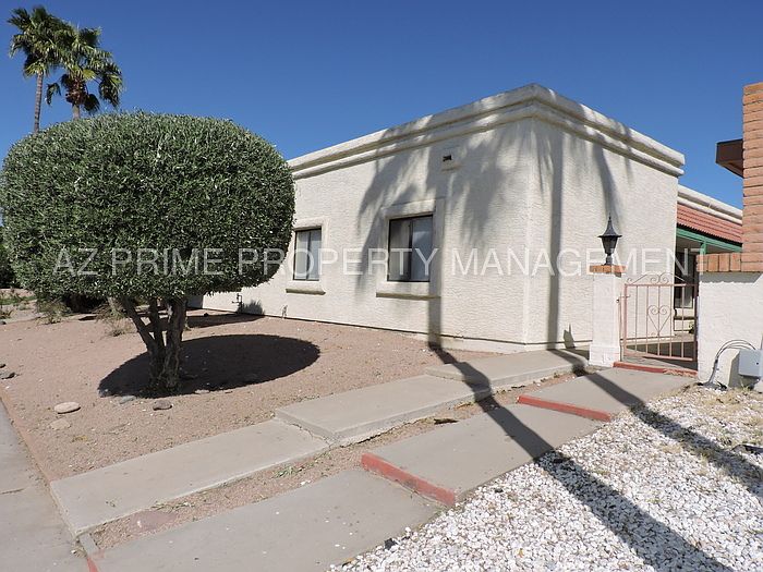1st image of 7842 E Glenrosa Ave