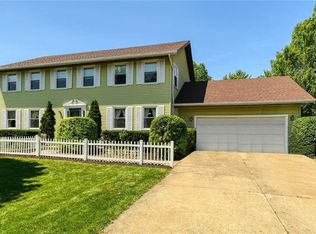 835 Andrews Rd, Medina, OH 44256