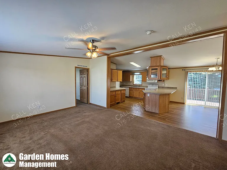 4 Majestic Ln — Photo 4