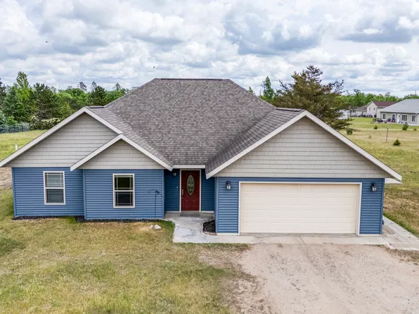 510 Kalee Ct SW, Bemidji, MN 56601