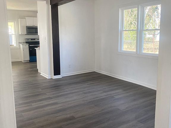4th image of 201 Woodbine St