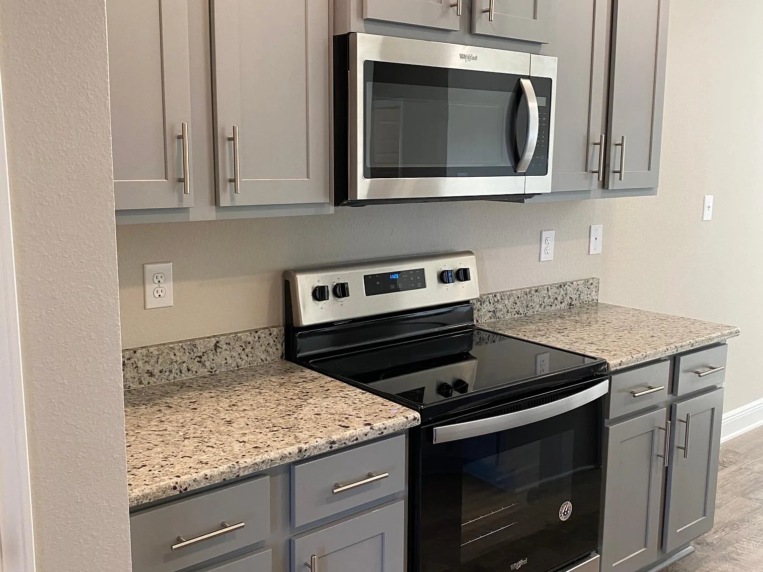 3916 Conrad Ct — Photo 1
