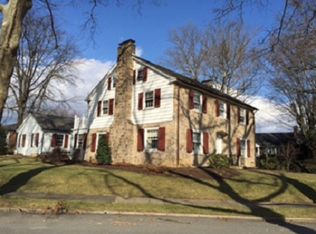 2132 Sycamore St, Bethlehem, PA 18017